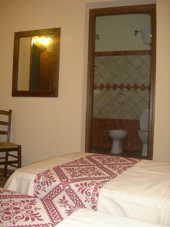 Agriturismo Battaglia Villamassargia Экстерьер фото